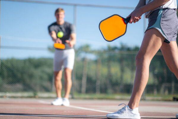 Pickleball dang la bo mon duoc nhieu dan van phong yeu thich Pickleball dang la bo mon duoc nhieu dan van phong yeu thich
